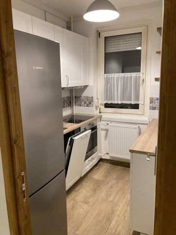 Kiadó téglalakás, albérlet, III. kerületben, Amfiteátrum utcában