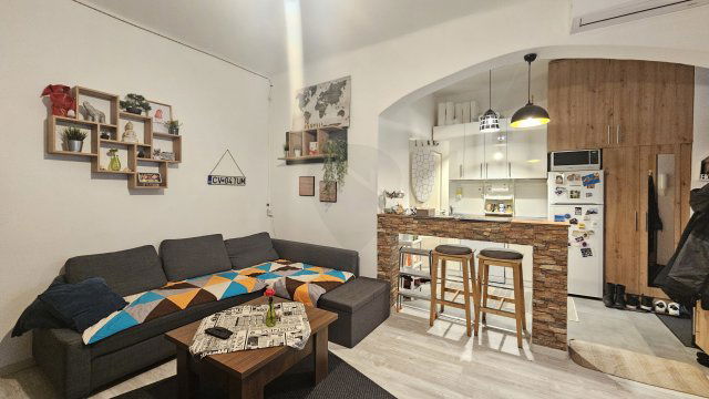 Eladó téglalakás, Budapesten, VII. kerületben 50 M Ft, 1 szobás