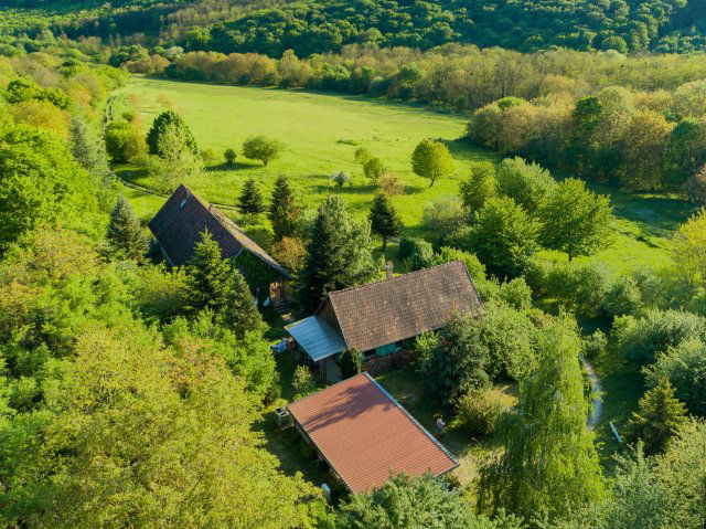 Eladó családi ház, Zalacsányon 249 M Ft, 6 szobás