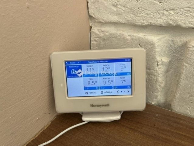 Eladó családi ház, Fóton 142.5 M Ft, 4+1 szobás