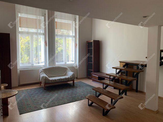 Eladó téglalakás, Szombathelyen 60.5 M Ft, 2 szobás