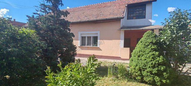 Eladó családi ház, Bagon 69.5 M Ft, 3+1 szobás