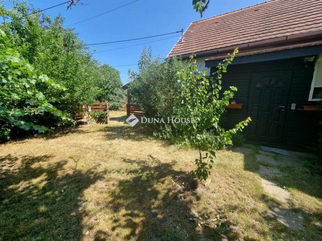 Eladó családi ház, Szigethalmon 55.99 M Ft, 3 szobás