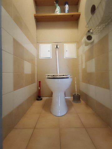 Eladó panellakás, Budapesten, III. kerületben, Lajos utcában