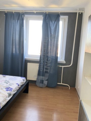 Kiadó panellakás, albérlet, III. kerületben, Ágoston utcában
