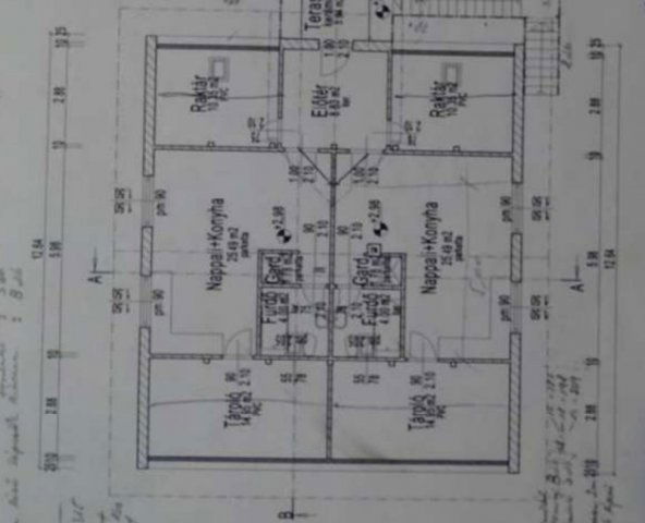 Eladó családi ház, Biatorbágyon 199.9 M Ft, 10 szobás
