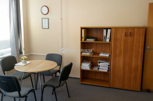 Eladó iroda, Kecskeméten 147 M Ft / költözzbe.hu