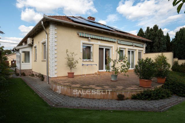 Eladó családi ház, Debrecenben 159.9 M Ft / költözzbe.hu