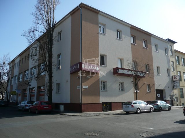 Kiadó iroda, Budapesten, XIII. kerületben 180 E Ft / hó, 2 szobás