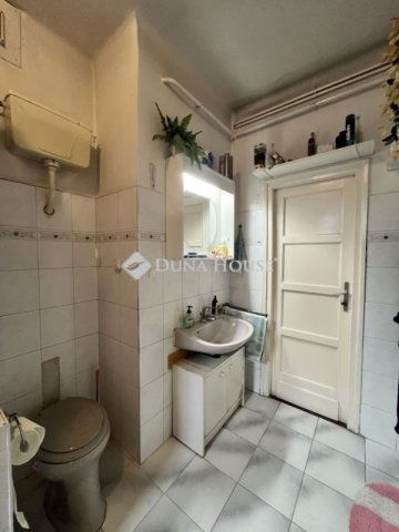 Eladó családi ház, Budapesten, XX. kerületben 84.5 M Ft