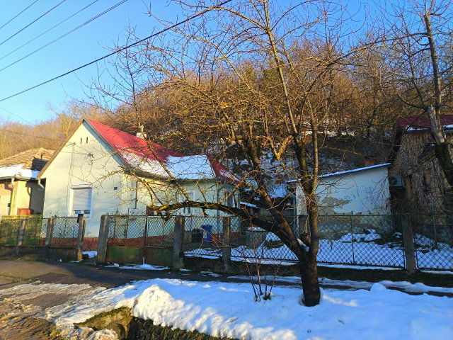 Eladó családi ház, Kaposváron, Nyugativánfa utcában 24.9 M Ft