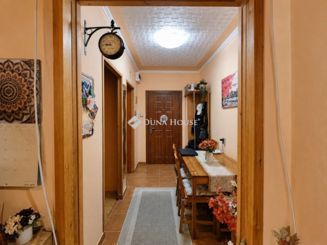 Eladó panellakás, Budapesten, XVIII. kerületben 63 M Ft, 3 szobás