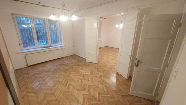 Eladó téglalakás, XI. kerületben, Lágymányosi utcában