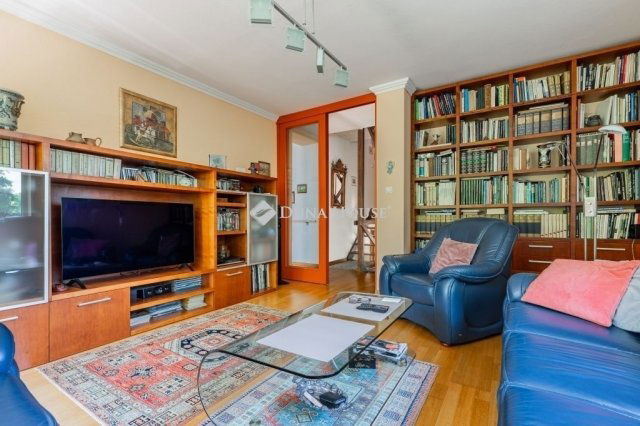 Eladó ikerház, Budapesten, II. kerületben 199 M Ft, 6 szobás