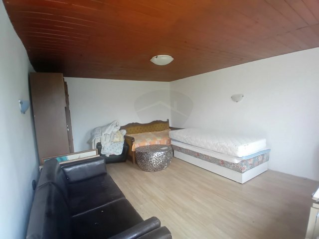 Eladó családi ház, Sirokban 19.9 M Ft, 3 szobás