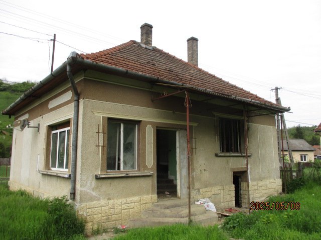 Eladó családi ház, Domaházán 2.96 M Ft, 1+1 szobás