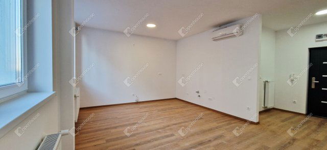 Eladó téglalakás, Miskolcon 28 M Ft, 1 szobás