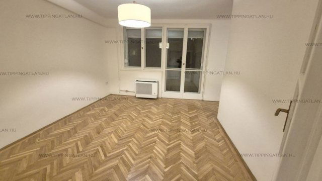 Eladó téglalakás, Budapesten, I. kerületben, Mihály utcában