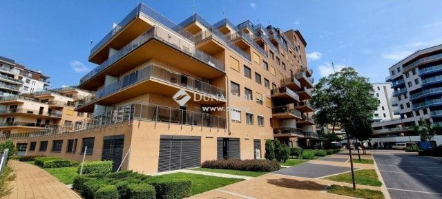 Eladó téglalakás, Budapesten, XIII. kerületben 138 M Ft