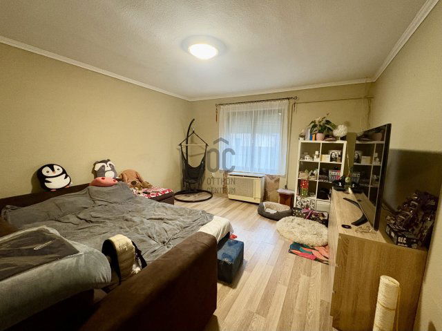 Eladó családi ház, Csemőn 39.9 M Ft, 3 szobás