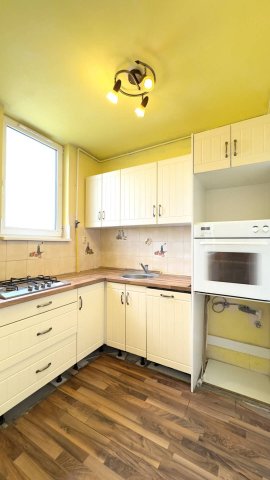 Eladó téglalakás, Miskolcon 30.5 M Ft, 2+1 szobás