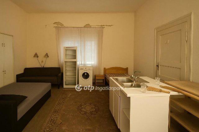 Eladó családi ház, Poroszlón 19.5 M Ft, 3 szobás