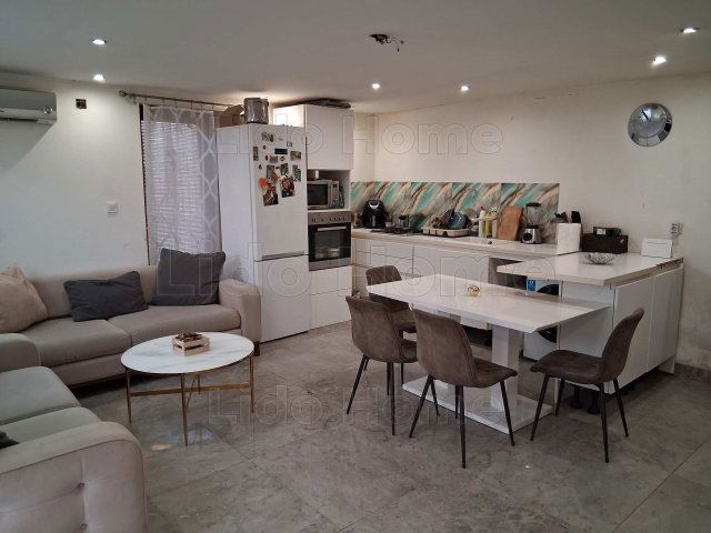 Eladó családi ház, Zalahalápon 45 M Ft, 2 szobás