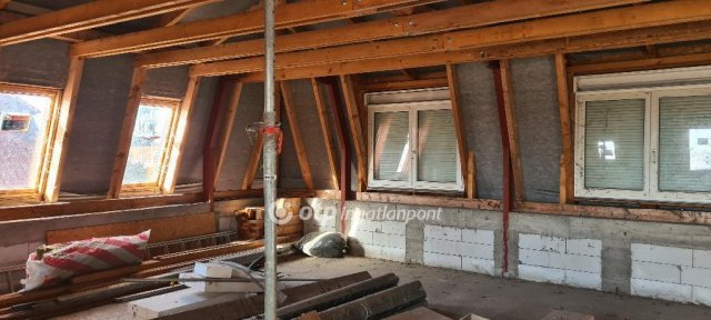 Eladó családi ház, Dunaharasztin 130 M Ft, 6 szobás