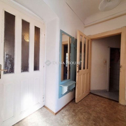 Eladó téglalakás, Budapesten, VIII. kerületben 59.9 M Ft