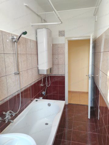 Kiadó téglalakás, albérlet, Békéscsabán 80 E Ft / hó