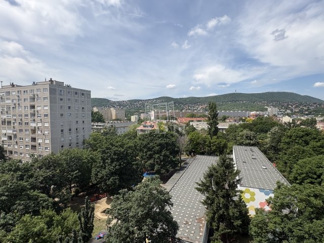 Eladó panellakás, Budapesten, III. kerületben 62 M Ft, 2 szobás