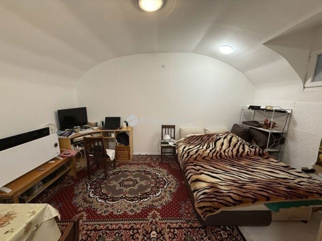 Eladó téglalakás, Budapesten, X. kerületben 22.5 M Ft, 1 szobás