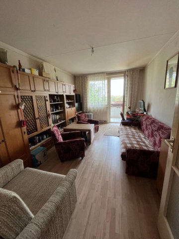 Eladó panellakás, Debrecenben 36.5 M Ft, 1 szobás