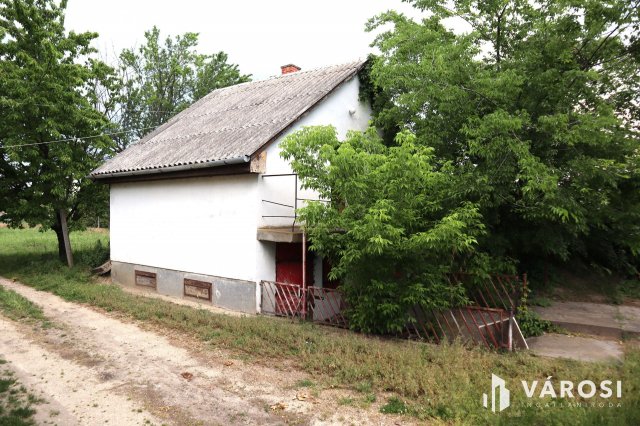 Eladó mezogazdasagi ingatlan, Siófokon 92 M Ft, 4+2 szobás