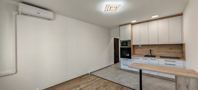 Eladó panellakás, Szegeden, Cső utcában 63.49 M Ft, 3 szobás