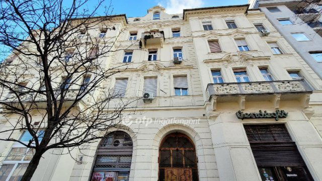 Eladó téglalakás, Budapesten, XIII. kerületben 110 M Ft