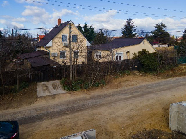Eladó családi ház, Mogyoródon 69 M Ft, 4 szobás