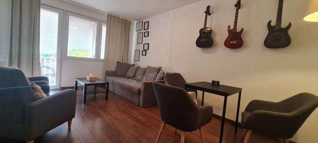 Eladó panellakás, Dunaújvárosban 39.5 M Ft, 2+1 szobás