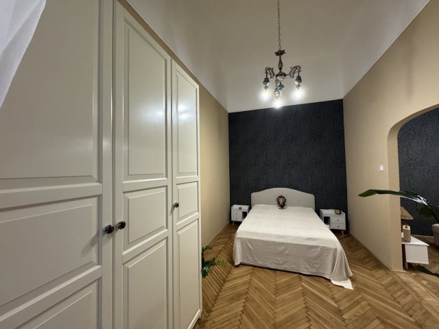 Kiadó téglalakás, albérlet, Budapesten, V. kerületben