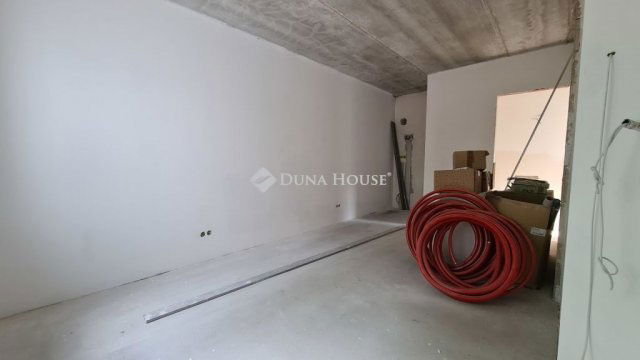 Eladó iroda, Sopronban 317.5 M Ft / költözzbe.hu