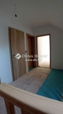 Eladó ikerház, Budapesten, II. kerületben 249 M Ft, 5 szobás