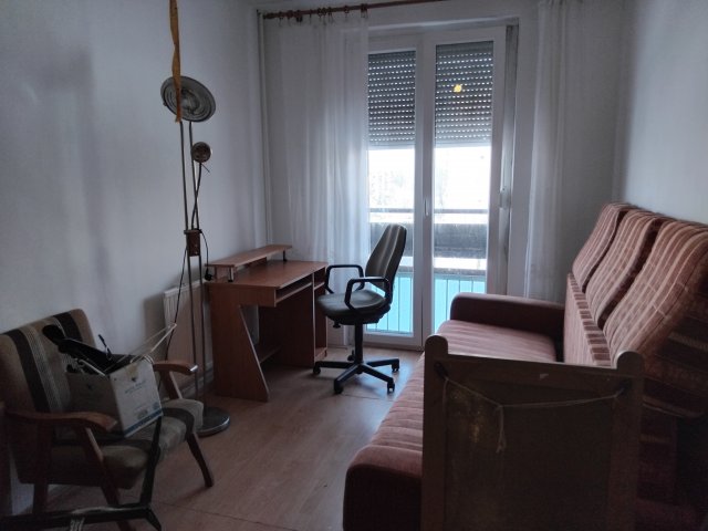 Eladó panellakás, Debrecenben 57.9 M Ft, 3 szobás