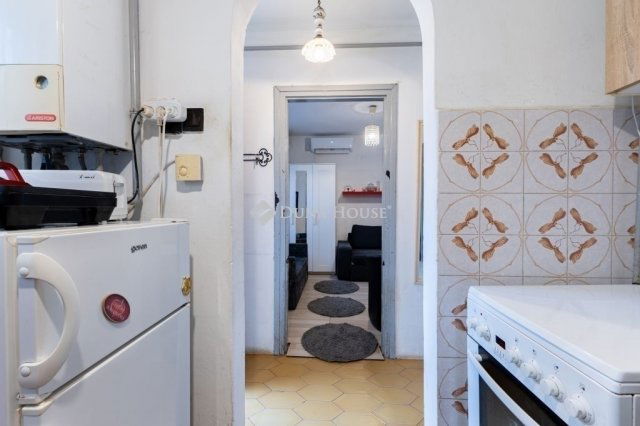 Eladó ikerház, Budapesten, XVIII. kerületben 84 M Ft, 5 szobás