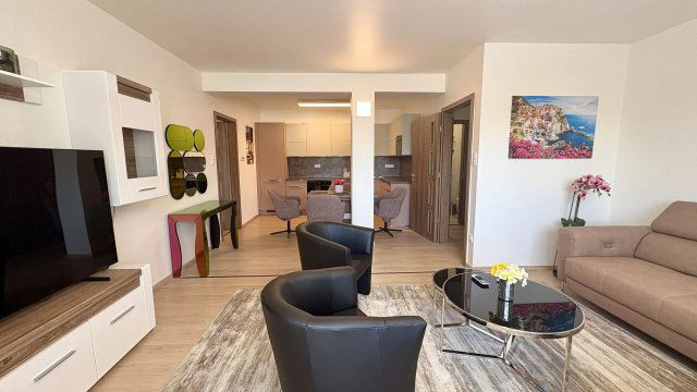 Eladó téglalakás, Debrecenben 139.9 M Ft, 4 szobás