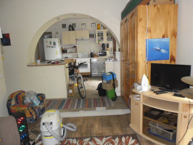 Kiadó családi ház, albérlet, Szekszárdon 90 E Ft / hó