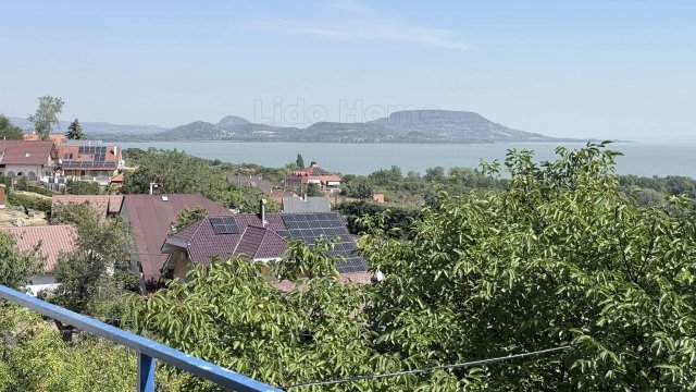 Eladó nyaraló, Balatongyörökön 109 M Ft, 3 szobás