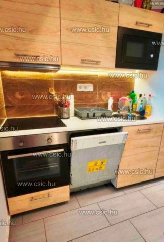 Eladó téglalakás, Budapesten, IV. kerületben 38.5 M Ft, 1 szobás