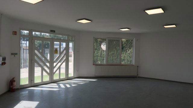 Kiadó üzlethelyiség, Szigetszentmiklóson 350 E Ft / hó