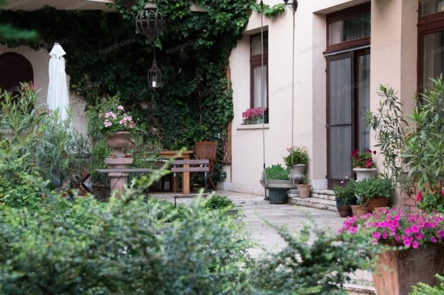 Kiadó családi ház, albérlet, Kecskeméten 800 E Ft / hó