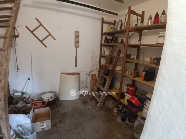 Eladó családi ház, Gyomaendrődön 16 M Ft, 3 szobás